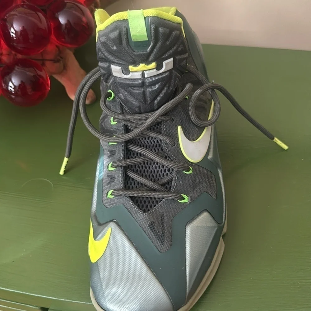Nike Autograph Lebron James 🔥Sale🔥athletic shoes